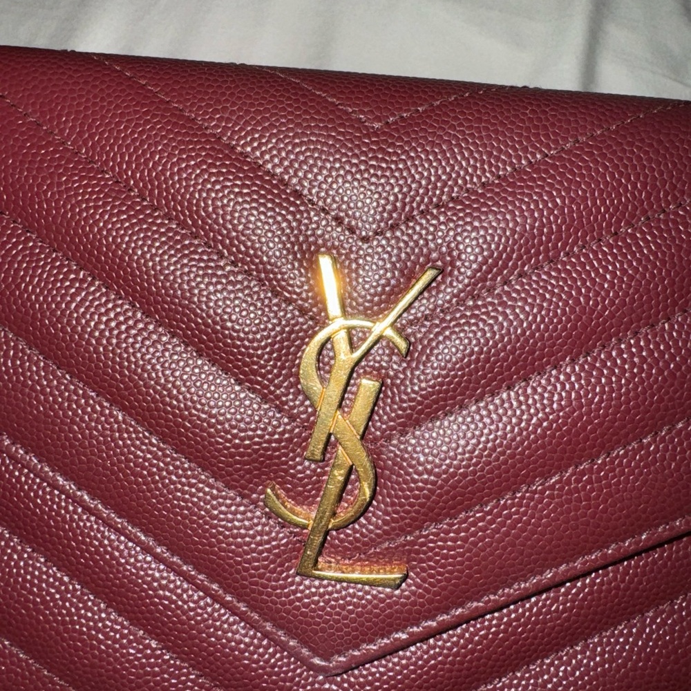 Saint Laurent small wallet on chain